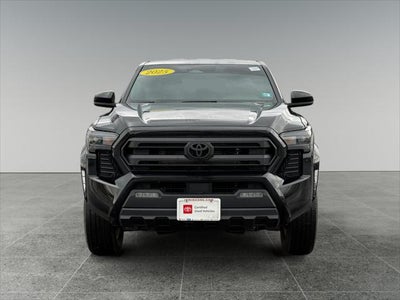 2025 Toyota Tacoma 4WD SR5