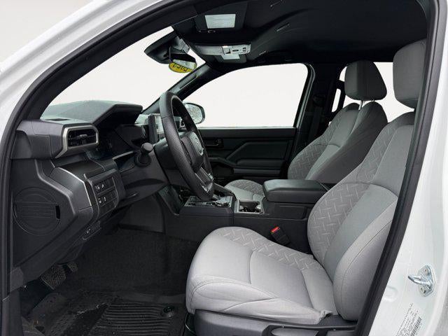 2025 Toyota Tacoma 4WD SR5