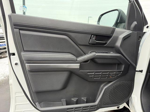 2025 Toyota Tacoma 4WD SR5