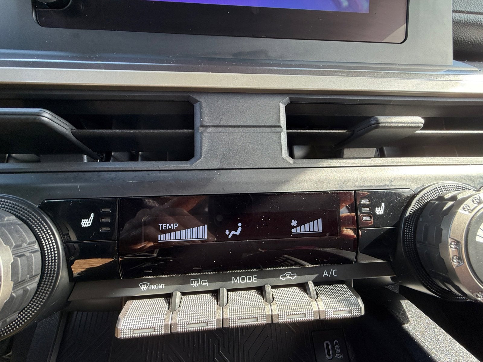 2025 Toyota Tacoma 4WD SR5