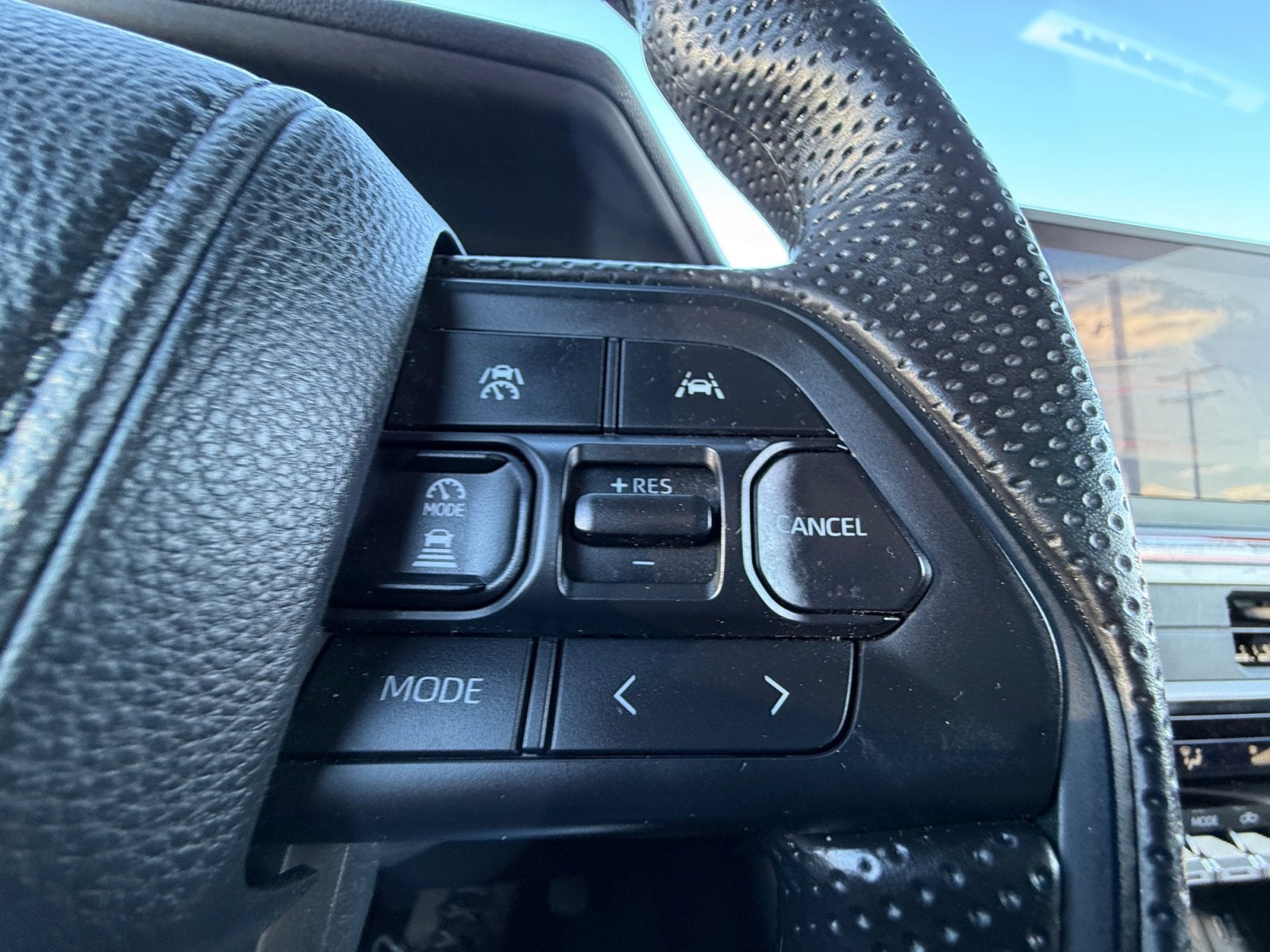 2025 Toyota Tacoma 4WD SR5