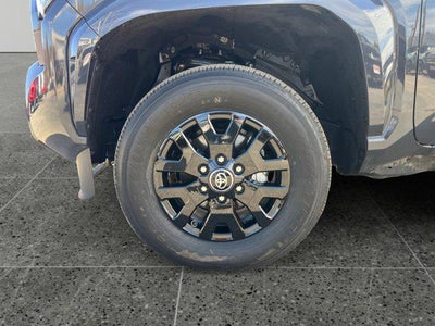 2025 Toyota Tacoma 4WD SR5