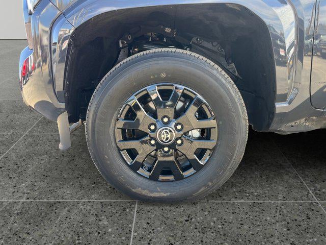 2025 Toyota Tacoma 4WD SR5