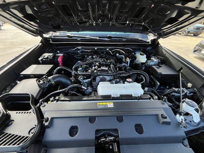 2025 Toyota Tacoma 4WD SR5
