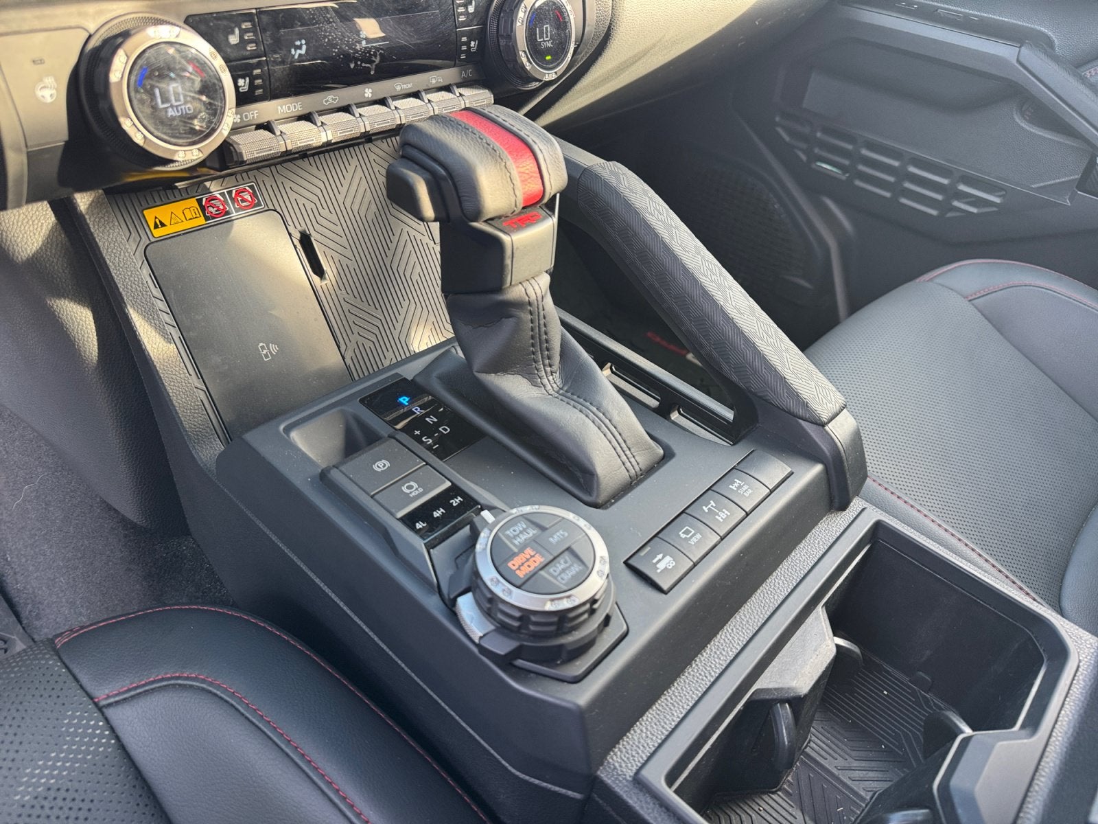 2024 Toyota Tacoma 4WD TRD Pro Hybrid