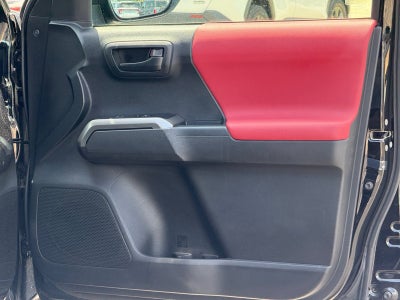2022 Toyota Tacoma 4WD SR5