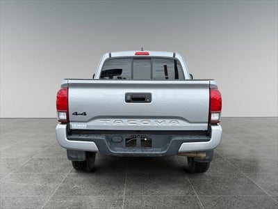 2022 Toyota Tacoma 4WD SR