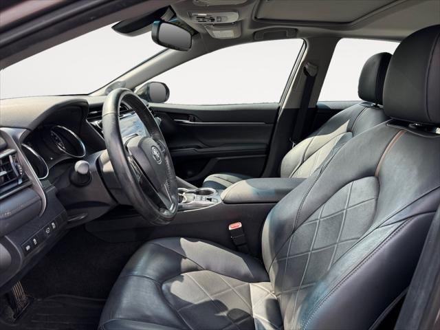 2019 Toyota Camry Hybrid XLE