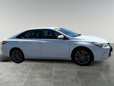 2016 Toyota Camry SE