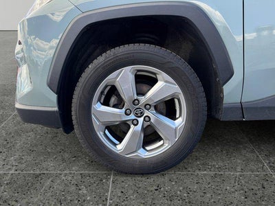 2021 Toyota RAV4 Hybrid XLE Premium