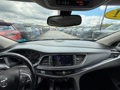 2021 Buick Enclave Essence