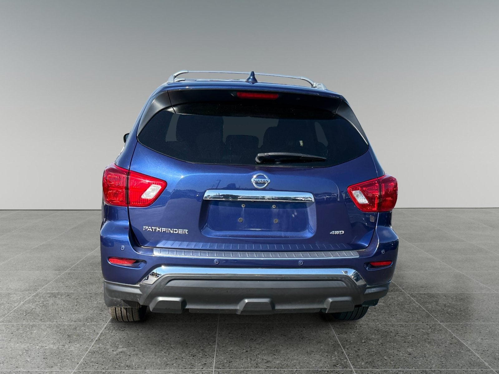2020 Nissan Pathfinder S