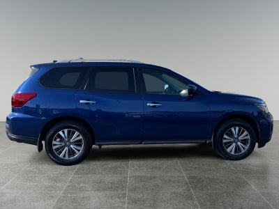 2020 Nissan Pathfinder S