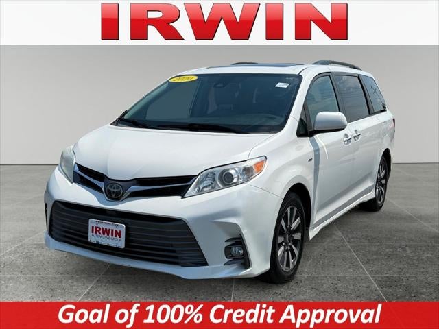 2020 Toyota Sienna XLE