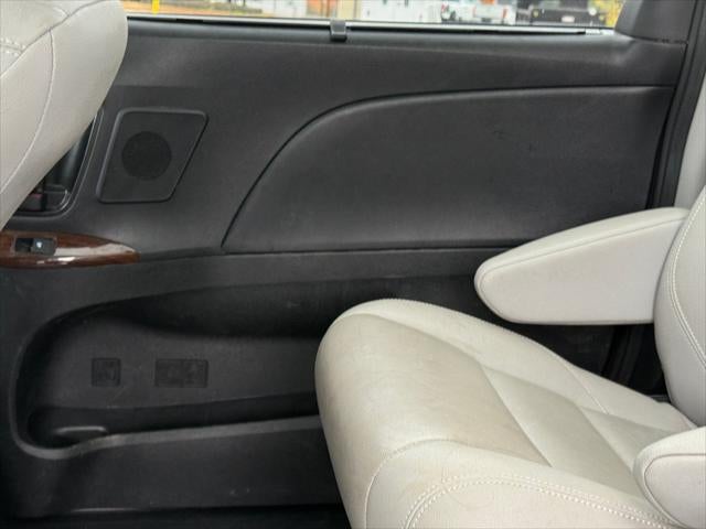 2020 Toyota Sienna Limited Premium