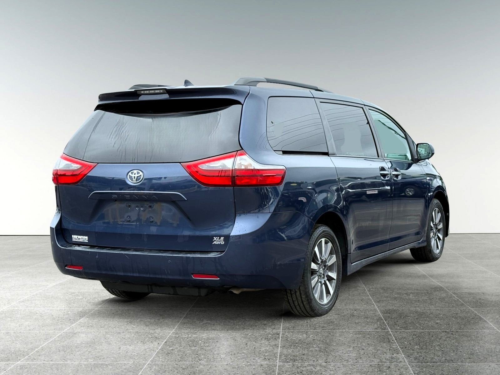 2020 Toyota Sienna XLE