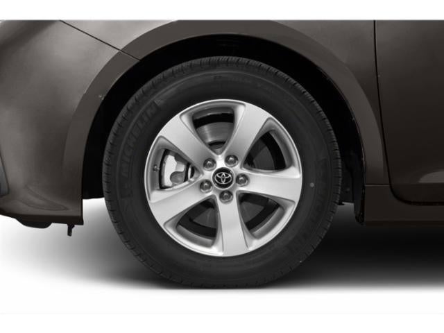 2020 Toyota Sienna XLE