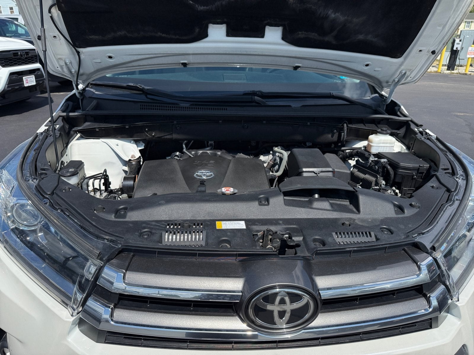 2019 Toyota Highlander Limited Platinum