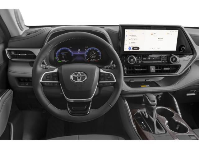 2025 Toyota Highlander Hybrid Platinum