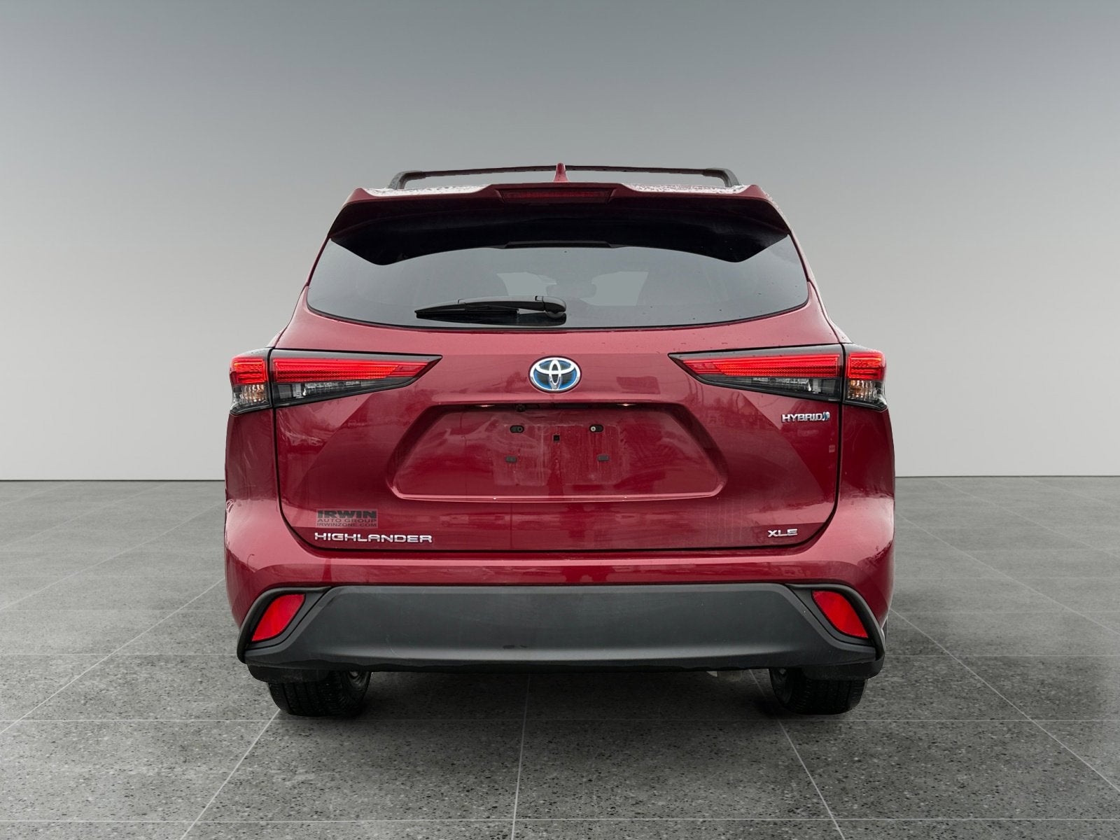 2022 Toyota Highlander Hybrid XLE
