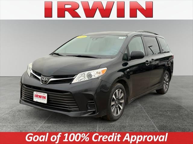 2020 Toyota Sienna LE
