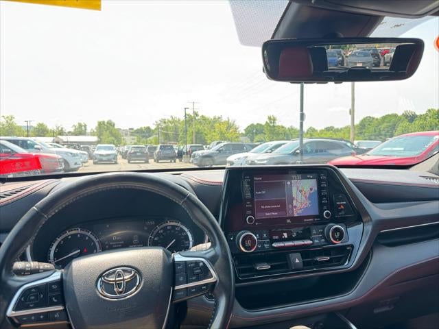 2022 Toyota Highlander XSE