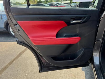 2022 Toyota Highlander XSE