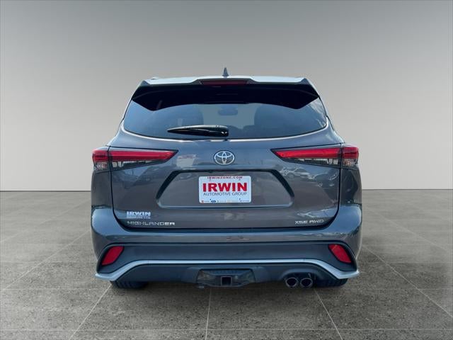 2022 Toyota Highlander XSE