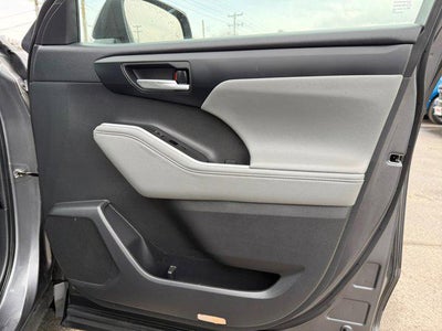 2023 Toyota Highlander XLE