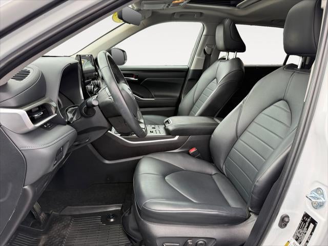 2024 Toyota Highlander XLE