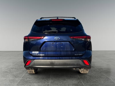 2023 Toyota Highlander Base