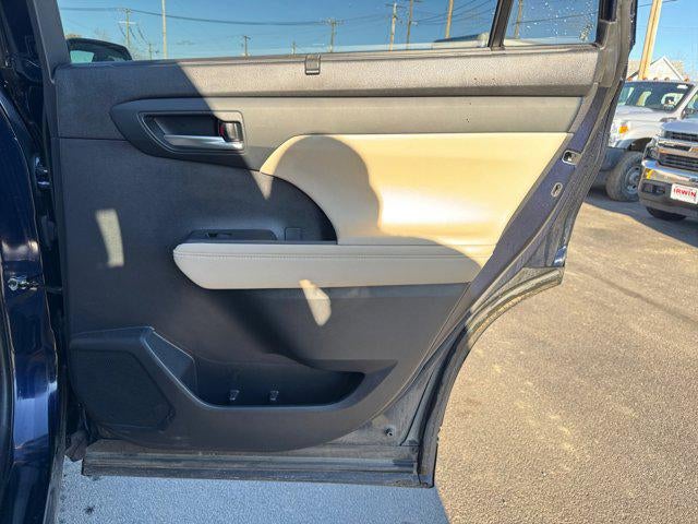 2023 Toyota Highlander XLE