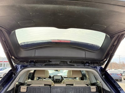 2023 Toyota Highlander Platinum