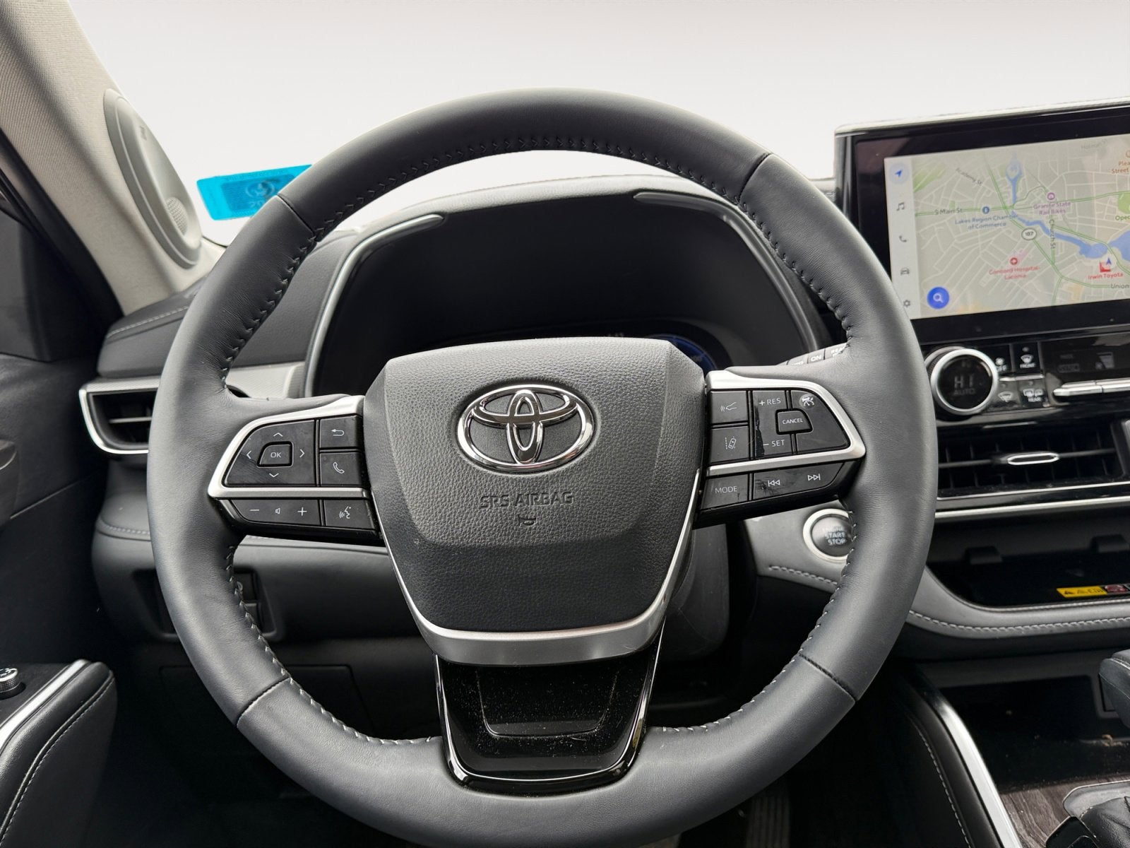 2025 Toyota Highlander Platinum