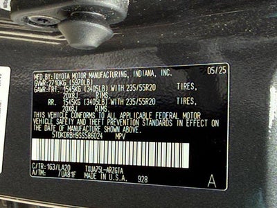 2025 Toyota Highlander Platinum