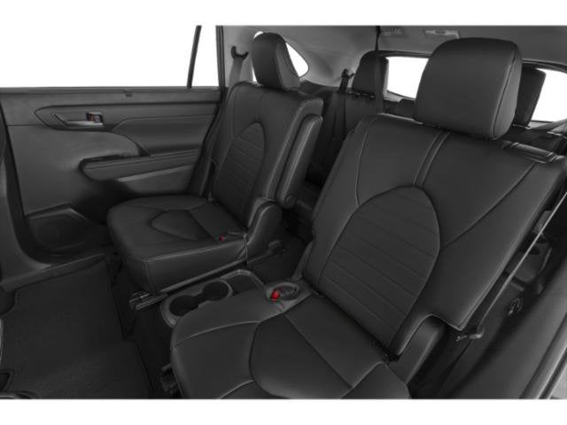 2024 Toyota Highlander Base