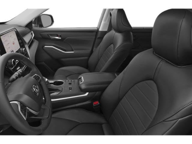 2024 Toyota Highlander Base