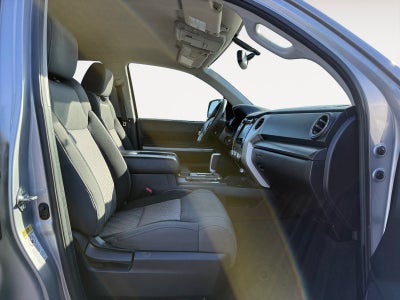 2015 Toyota Tundra 4WD Truck SR5