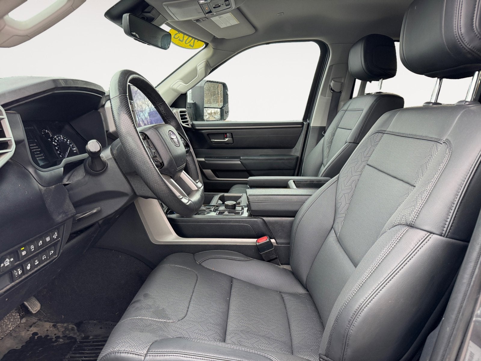 2023 Toyota Tundra 4WD Truck SR5