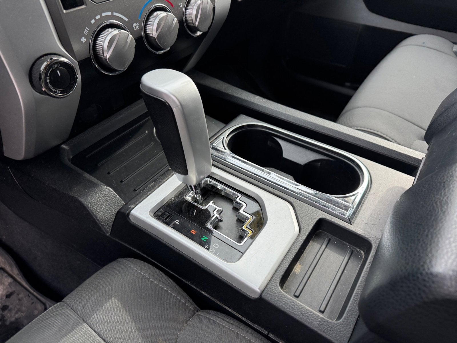 2019 Toyota Tundra 4WD SR5