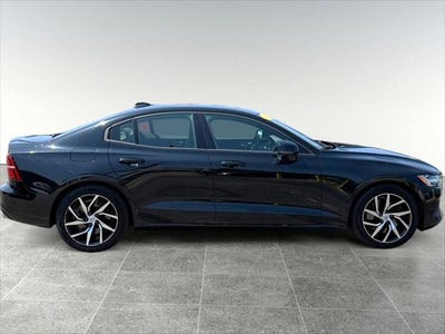2020 Volvo S60 Momentum