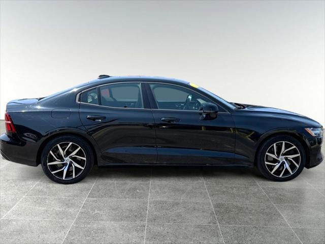 2020 Volvo S60 Momentum
