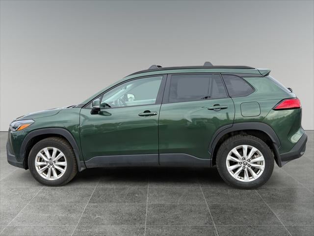 2024 Toyota Corolla Cross LE