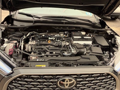 2025 Toyota Corolla Cross XLE