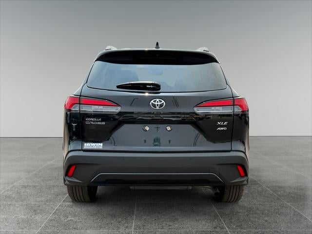 2025 Toyota Corolla Cross XLE