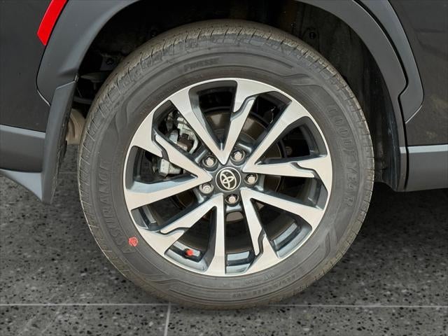 2025 Toyota Corolla Cross XLE