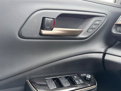 2025 Toyota Crown Signia XLE