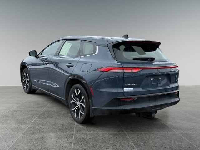 2025 Toyota Crown Signia XLE