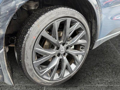 2025 Toyota Crown Signia Limited