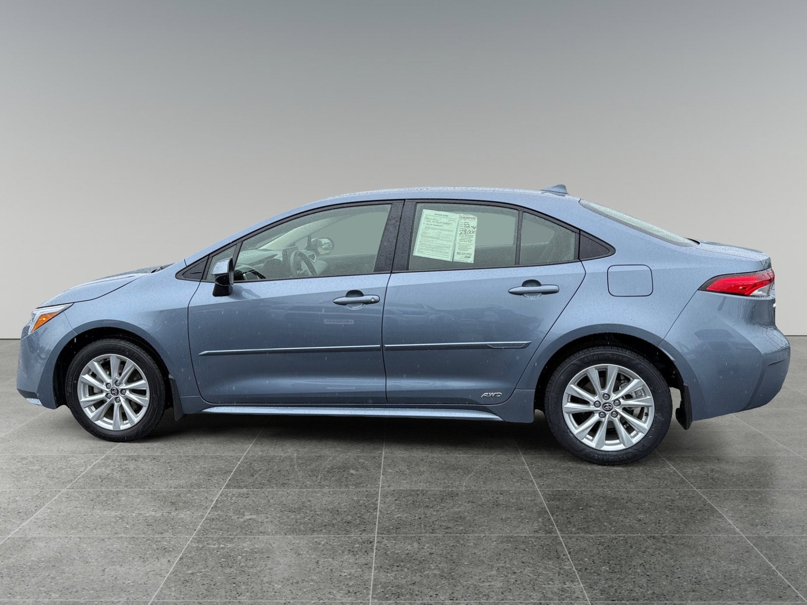 2024 Toyota Corolla Hybrid LE